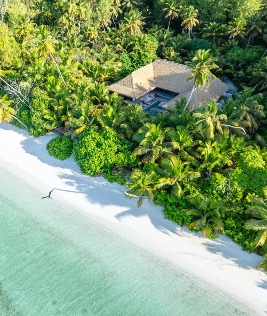 blue safari seychelles